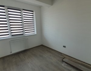 Ház 4 szobák eladó on Floresti