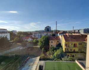 Lakás 4 szobák kiadó on Cluj-napoca, Zóna Marasti