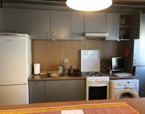 Lakás 2 szobák eladó on Floresti