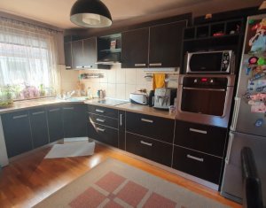 Ház 3 szobák eladó on Floresti