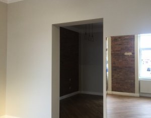 Ház 5 szobák eladó on Cluj-napoca, Zóna Centru