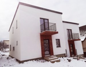 Ház 5 szobák eladó on Dezmir