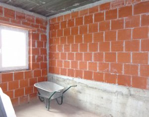 Ház 5 szobák eladó on Dezmir