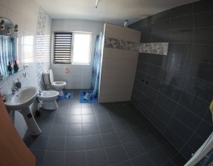 Ház 3 szobák eladó on Campenesti