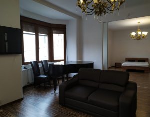 Lakás 4 szobák kiadó on Cluj-napoca, Zóna Centru