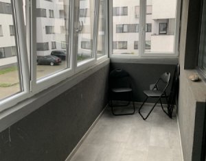 Lakás 2 szobák eladó on Floresti