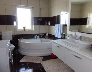 Ház 6 szobák eladó on Lita