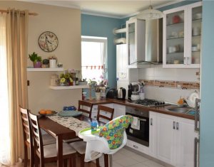 Lakás 4 szobák eladó on Floresti