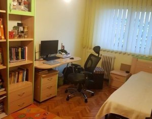 Lakás 3 szobák eladó on Cluj-napoca, Zóna Manastur