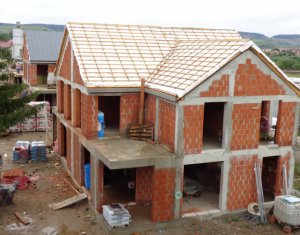 Ház 4 szobák eladó on Gilau