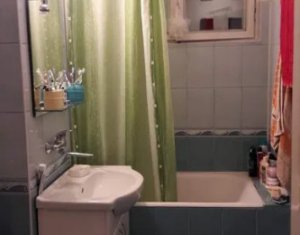 Lakás 4 szobák eladó on Cluj-napoca, Zóna Manastur