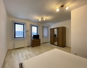 Maison 5 chambres à louer dans Cluj-napoca, zone Faget