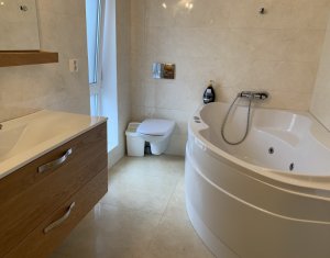 Maison 4 chambres à vendre dans Cluj-napoca