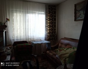 Appartement 3 chambres à vendre dans Cluj-napoca, zone Manastur