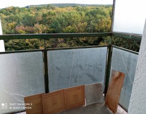 Appartement 3 chambres à vendre dans Cluj-napoca, zone Manastur