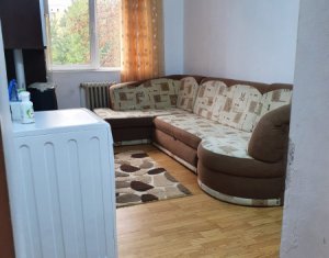 Lakás 4 szobák kiadó on Cluj-napoca, Zóna Manastur