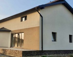 Ház 4 szobák eladó on Jucu De Mijloc