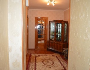 Lakás 3 szobák kiadó on Cluj-napoca, Zóna Manastur