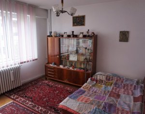 Lakás 3 szobák eladó on Cluj-napoca, Zóna Andrei Muresanu