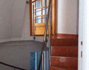 Lakás 3 szobák eladó on Cluj-napoca, Zóna Centru