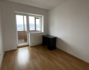 Lakás 3 szobák kiadó on Cluj-napoca, Zóna Manastur