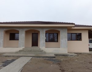 Ház 4 szobák eladó on Jucu De Sus