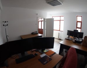 Ház 8 szobák kiadó on Cluj-napoca