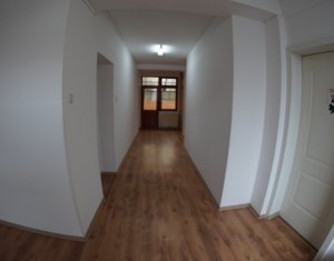 , 300m2 on Cluj-napoca
