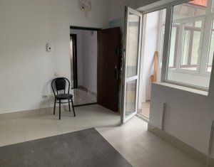 Ház 12 szobák eladó on Cluj-napoca, Zóna Centru