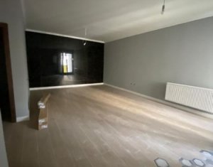 Lakás 3 szobák eladó on Cluj-napoca, Zóna Centru