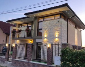 Ház 5 szobák kiadó on Sannicoara