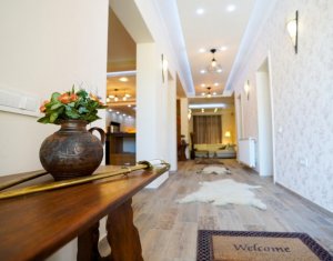 Ház 5 szobák kiadó on Sannicoara