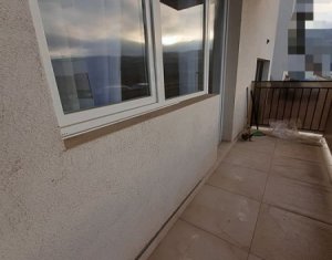 Lakás 2 szobák eladó on Floresti