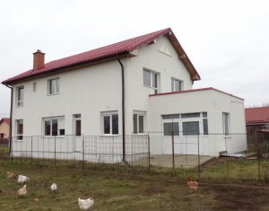 Ház 5 szobák eladó on Jucu De Sus