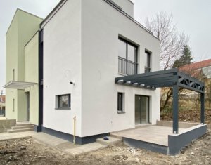 Ház 5 szobák kiadó on Cluj-napoca, Zóna Centru