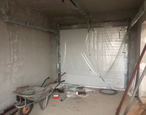 Ház 4 szobák eladó on Floresti