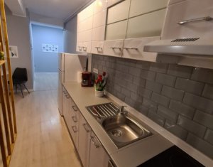 Lakás 3 szobák eladó on Floresti