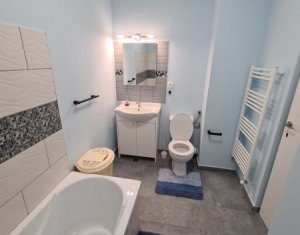 Lakás 3 szobák eladó on Floresti