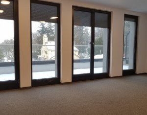 Birou 58mp finisat, cladire moderna str. Avram Iancu Centru