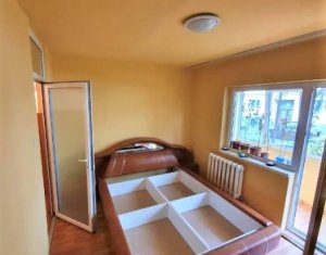 Lakás 3 szobák eladó on Cluj-napoca, Zóna Manastur