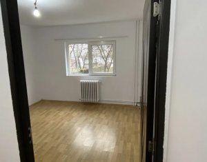 Appartement 3 chambres à vendre dans Cluj-napoca, zone Marasti