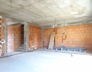 Ház 5 szobák eladó on Popesti, Zóna Centru