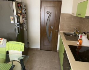 Lakás 2 szobák eladó on Floresti