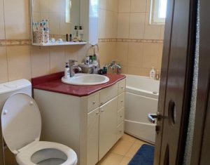 Lakás 2 szobák eladó on Floresti