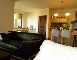 Ház 5 szobák eladó on Cluj-napoca, Zóna Andrei Muresanu