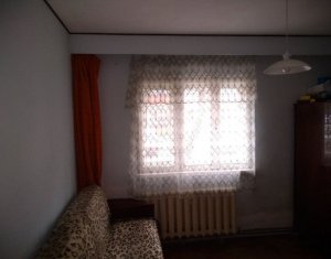 Appartement 3 chambres à vendre dans Cluj-napoca, zone Manastur