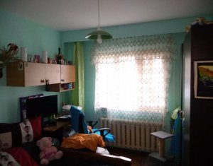 Appartement 3 chambres à vendre dans Cluj-napoca, zone Manastur