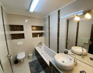 Appartement 3 chambres à louer dans Cluj-napoca, zone Centru