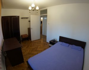 Appartement 3 chambres à louer dans Cluj-napoca, zone Manastur