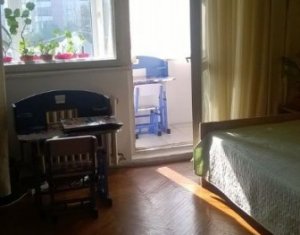 Appartement 3 chambres à vendre dans Cluj-napoca, zone Marasti
